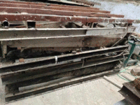 山东出售升降台翻板机一批