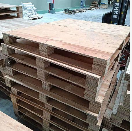 出售二手木栈板3-400个，只使用一次，有两个规格的【144*118】【120*82】