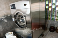 湖南岳阳转让95成新全自动水洗机，20kg，只洗过十来次
