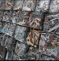 大量回收各种废铁,钢筋