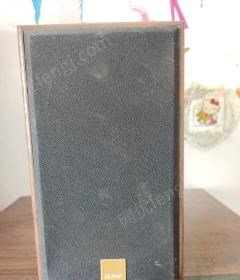 吉林长春出售二手丽声音箱2个（16*26）落地音箱（23*110）电视柜（1个）中间音箱（1个）功放（1个）。