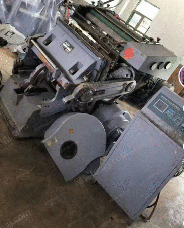 二手切纸机出售