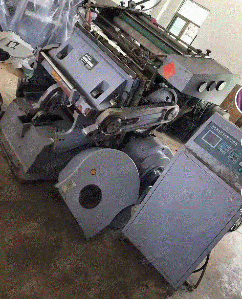 二手切纸机出售