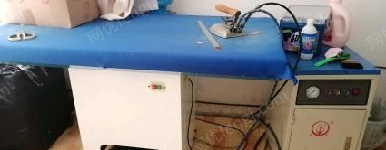 贵州黔南布依族苗族自治州干洗店设备 12公斤水洗机 6公斤干洗机，烫台等转让