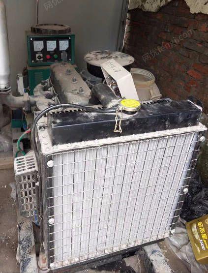 江苏徐州出售8成新华辰干式变压器，华东30KW、40千瓦发电机