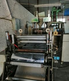 广西梧州闲置750缠绕膜机,800宽四色六组自动張力无轴凹印机,复卷机各一台转让