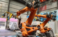 湖南永州转让两台二手工业机器人