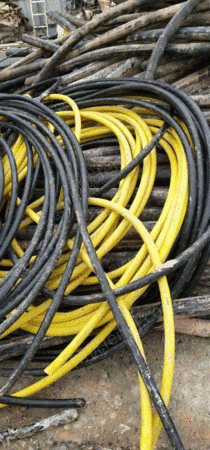 南京、廃棄電線ケーブルを高値で買収