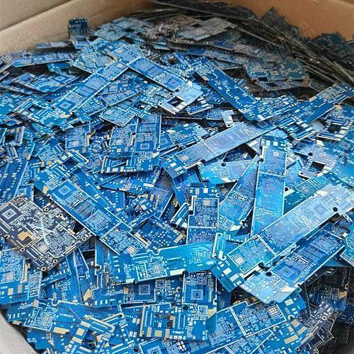 Recycling a large number of circuit boards for national specialties