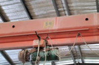 浙江杭州因工程己结束，七成新五吨横吊机低价出售