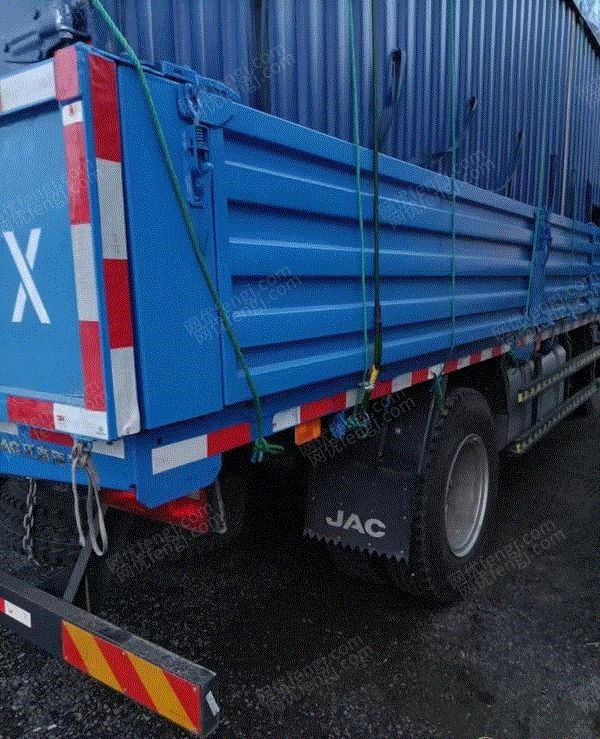自卸车/翻斗车出售