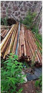 四川宜宾工程结束，出售10*10*400cm30立方方木，架管十几吨，Φ26钢丝绳十条