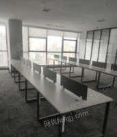 湖北武汉二手办公家具，电脑桌，工位桌低价处理