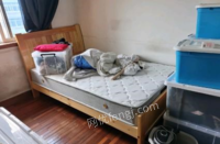 上海宝山区买了没用过的床和床垫1.2×1.92折打包转让