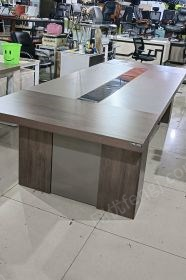 重庆南岸区出售3.2米会议桌，成色新，价格面议