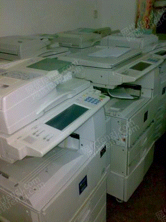 A large number of second-hand computer printers are recycled in Hebei