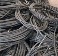 A large number of waste cables are recycled in Zaozhuang