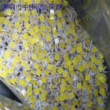 Большое количество дорогостоящих восстановленных светодиодных расходных материалов в Гуандуне