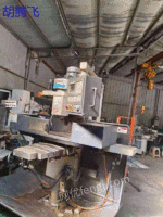 Sell second-hand three-axis CNC milling machines