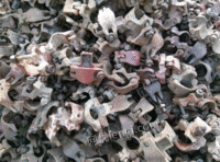 Jiangsu Yangzhou specializes in recycling a batch of second-hand steel pipe fasteners