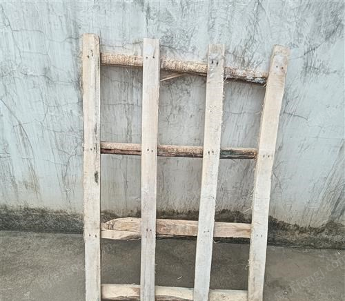 河南信阳出售木制拖盘，需要的联系