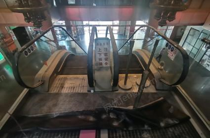 天津河东区出售两部二手扶梯,长10米，宽1.1米
