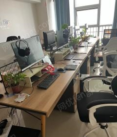 河北邯郸出售4人位办公桌,长2.4米，宽1.2米，高0.75米，几乎全新