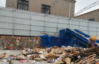 江苏盐城转让大型卧式废纸液压打包机200吨编织袋塑料瓶压块机