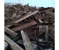 A large number of scrap steel from construction sites have been recycled in Xi'an, Shaanxi