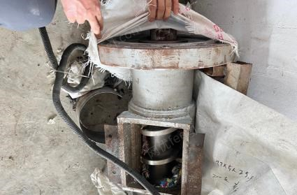 江苏南通出售液压磨头，氮化螺杆，3.3米，片料专用,买入只试过一次机