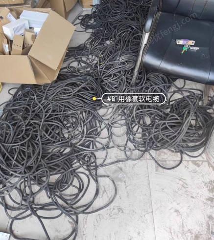 宁夏银川转让MYQ3*2.5矿用橡套软电缆2000米，未使用