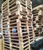 陕西西安出售大量木制托盘一批，有需要的联系