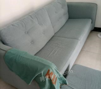 广西防城港因为家里添置，出售八成新沙发 用了一年