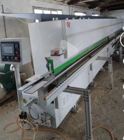 二手封边机出售