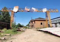 内蒙古赤峰出售10吨龙门吊，内跨22米，外旋7米*2