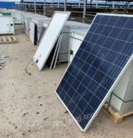 A large number of waste photovoltaic panels are recycled in Shandong