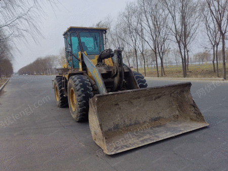 二手挖掘机出售