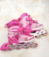转让迪士尼溜女童轮滑鞋可调3-10岁，滑轮带亮灯！