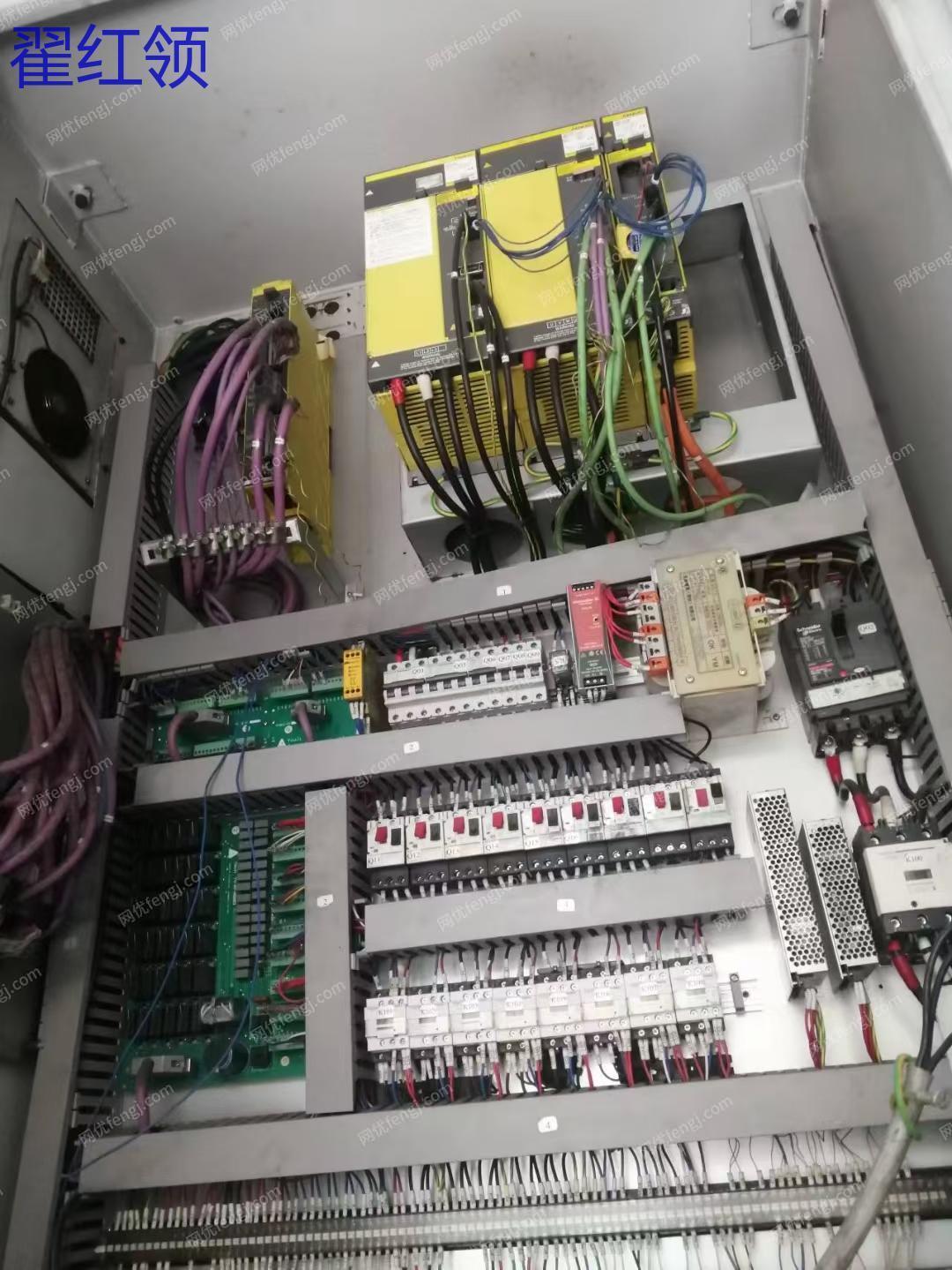 市场库存低价油机立车600E