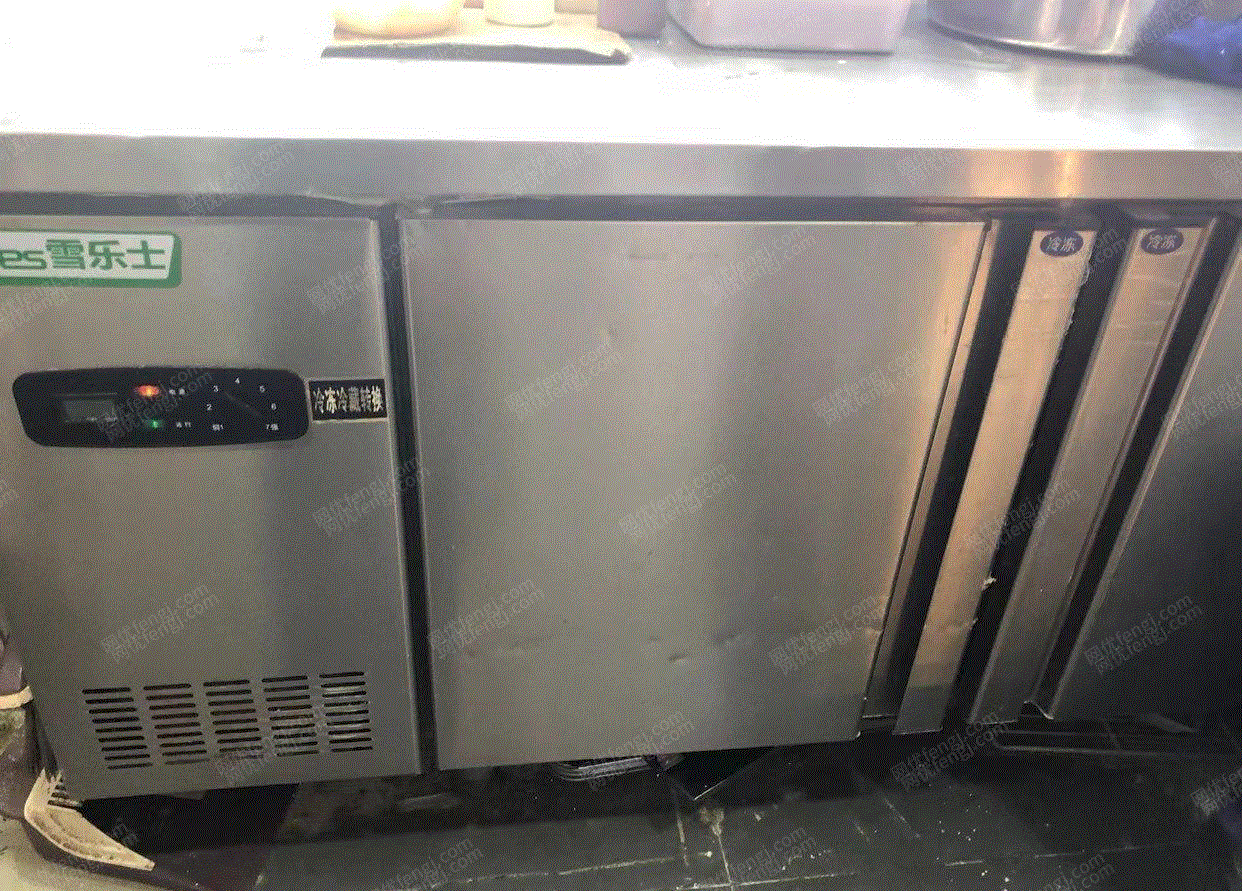 餐廳設(shè)備出售