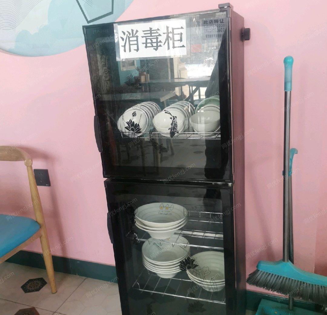 新疆乌鲁木齐出售餐饮各类厨具，冰箱，电灶，煮面桶 9成新