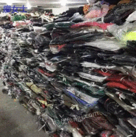 广东地区长期回收箱包厂库存材料