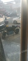 江苏泰州因本人去外地上班，三拉二3199摩托车出售