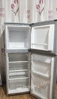 宁夏银川自用一手海尔冰箱140升处理