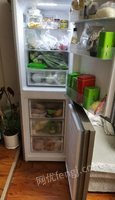 青海西宁转让二手冰箱！九五新，容量足，保鲜制冷无问题！