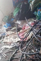 长期大量回收各种电线电缆　废旧金属　废纸
