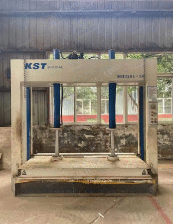 二手封边机出售