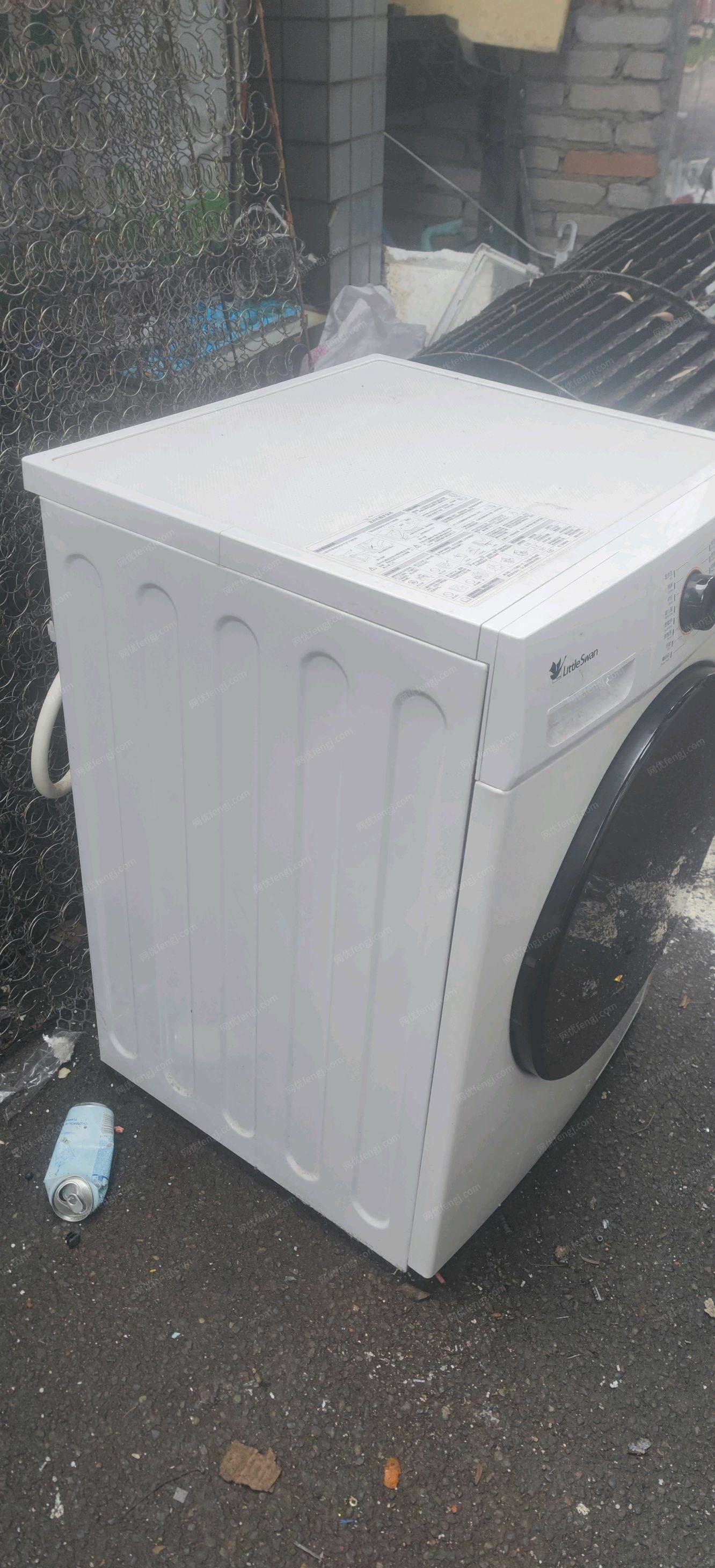 四川泸州小天鹅洗衣机滚筒10公斤带烘干功能转让