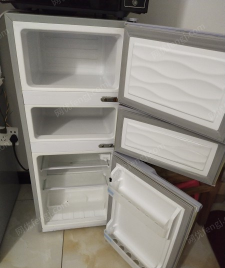 广西桂林低价转让148升的小冰箱
