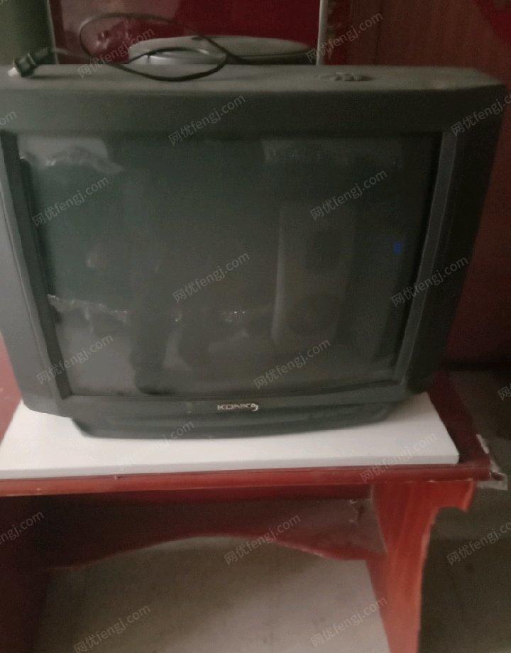 辽宁营口因家里没地方放了，低价出售闲下来的电视机